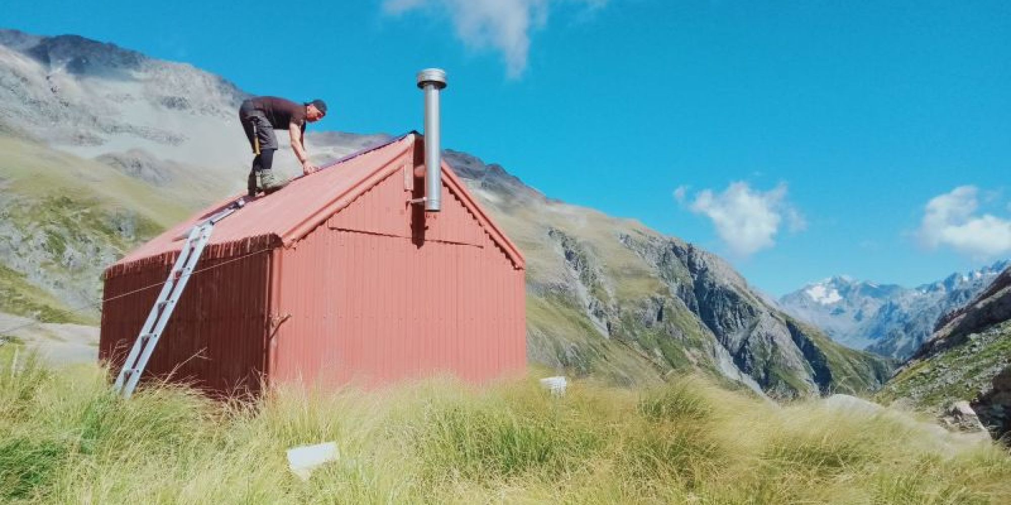 BACK COUNTRY HUT VOLUNTEERING 1