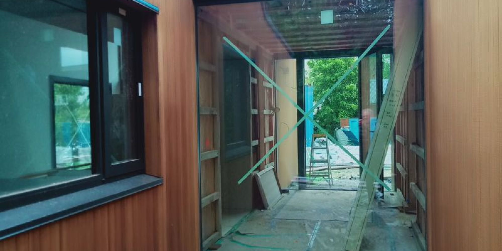 DESIGNING A LINK BETWEEN BUILDING FORMS 3